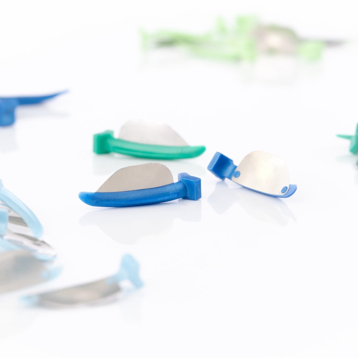thumbnail image 2 of Directa 602679 Fendermate & Fenderwedge Dental Intro Kit – Matrix System, Brand New 2 of 6